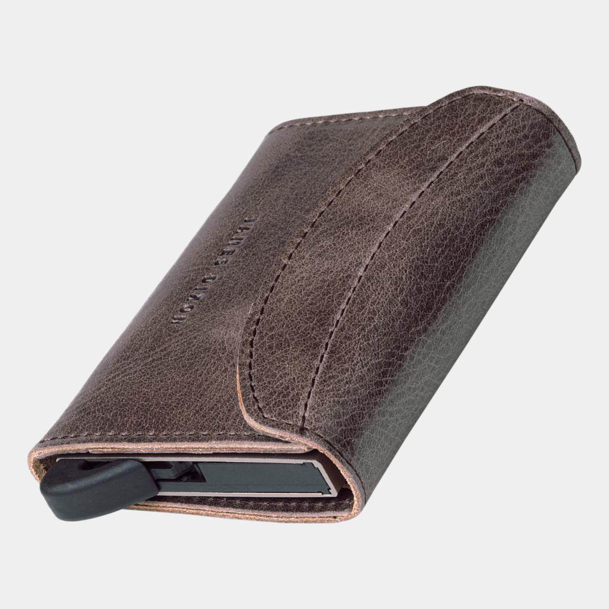 Grande Classic - Saddle Brown - Coin Pocket