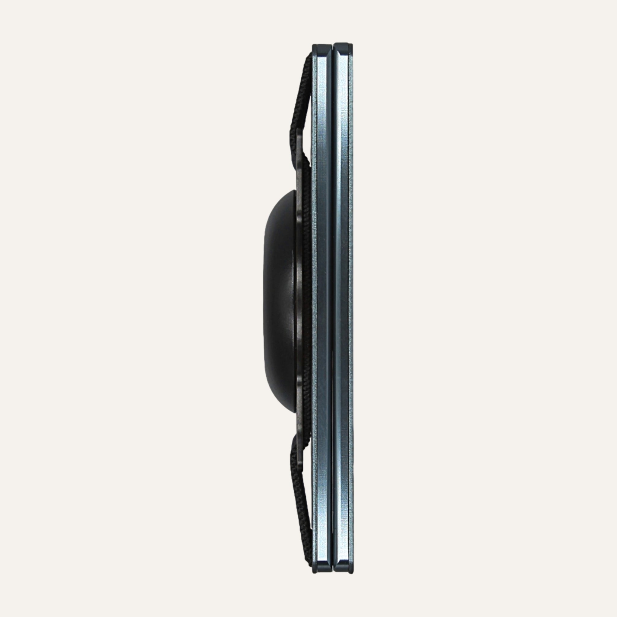 Black - AirTag compatible - Cash Strap